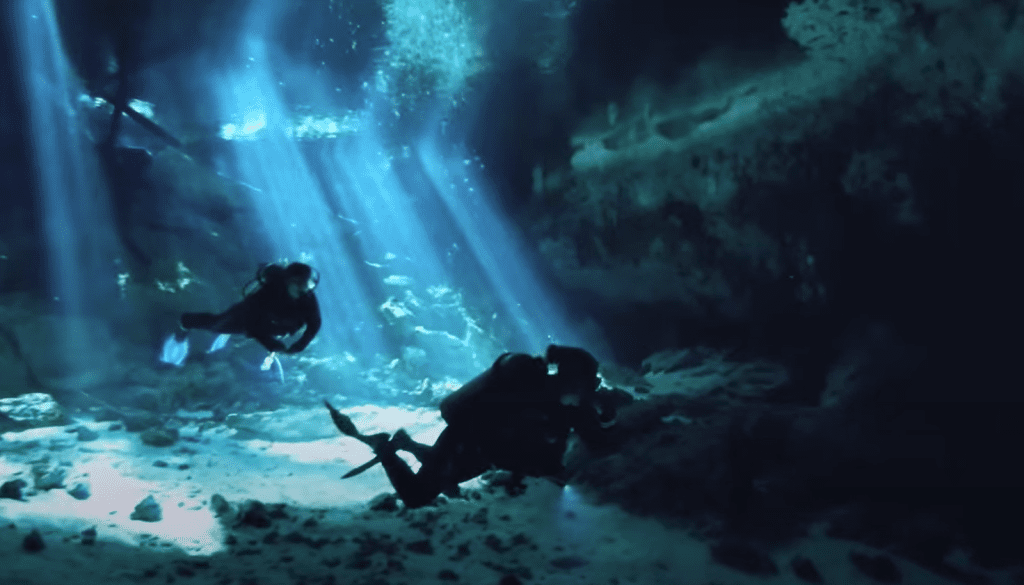 plongée cenote dos ojos